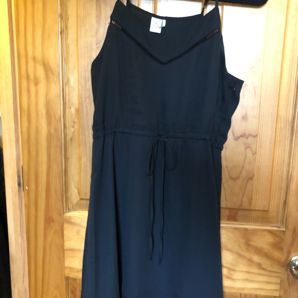 Cute little black dress